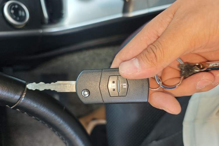 Used Mazda 6 2013 2.0L Automatic Fashion Edition Vehicle Key