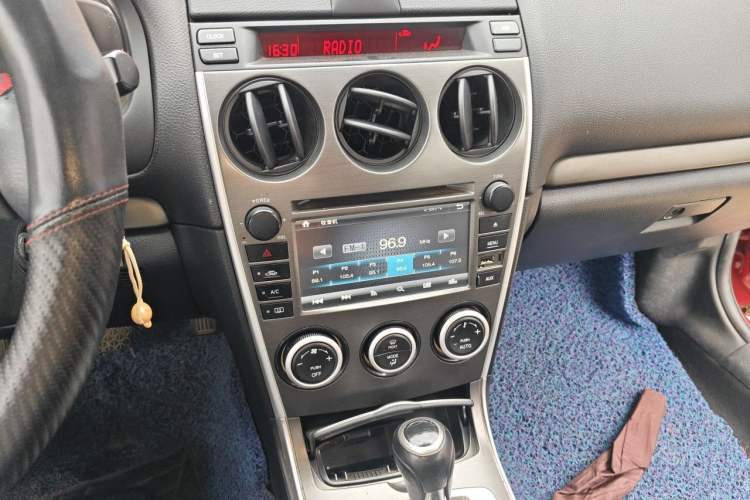 Used Mazda 6 2013 2.0L Automatic Fashion Edition Audio And AC Panel