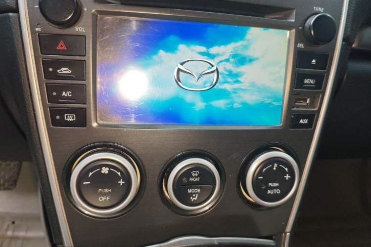 Used Mazda 6 2013 2.0L Automatic Fashion Edition Audio And AC Panel