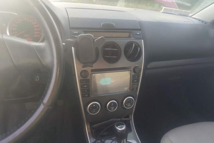 Used Mazda 6 2013 2.0L Automatic Ultra-Luxury Model Audio And AC Panel