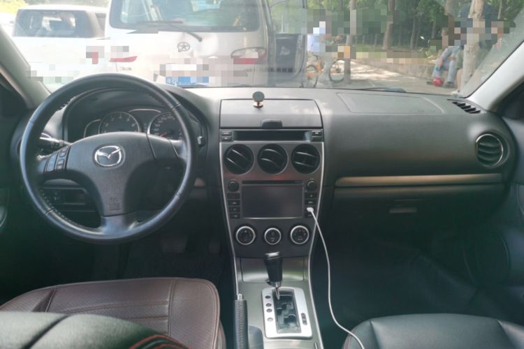 Used Mazda 6 2013 2.0L Automatic Fashion Edition Center Console