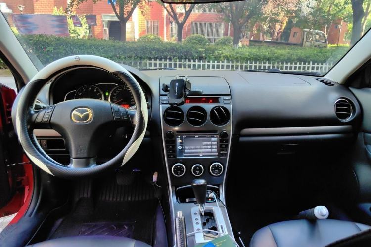 Used Mazda 6 2013 2.0L Automatic Fashion Edition Center Console