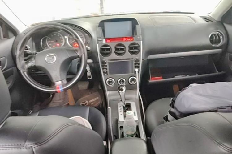 Used Mazda 6 2013 2.0L Automatic Fashion Edition Center Console