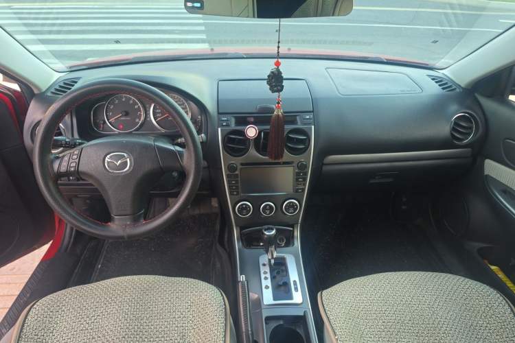 Used Mazda 6 2013 2.0L Automatic Fashion Edition Center Console