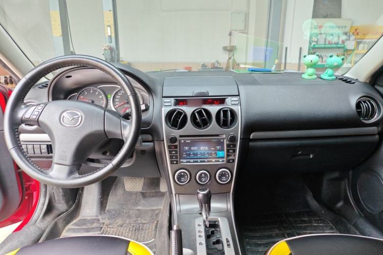 Used Mazda 6 2013 2.0L Automatic Fashion Edition Center Console