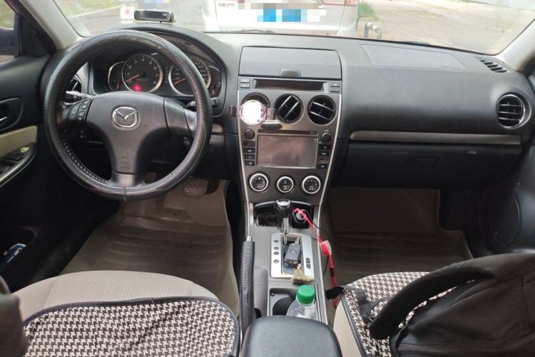 Used Mazda 6 2013 2.0L Automatic Fashion Edition Center Console