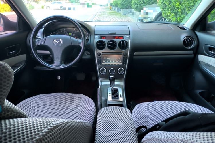 Used Mazda 6 2013 2.0L Automatic Fashion Edition Center Console