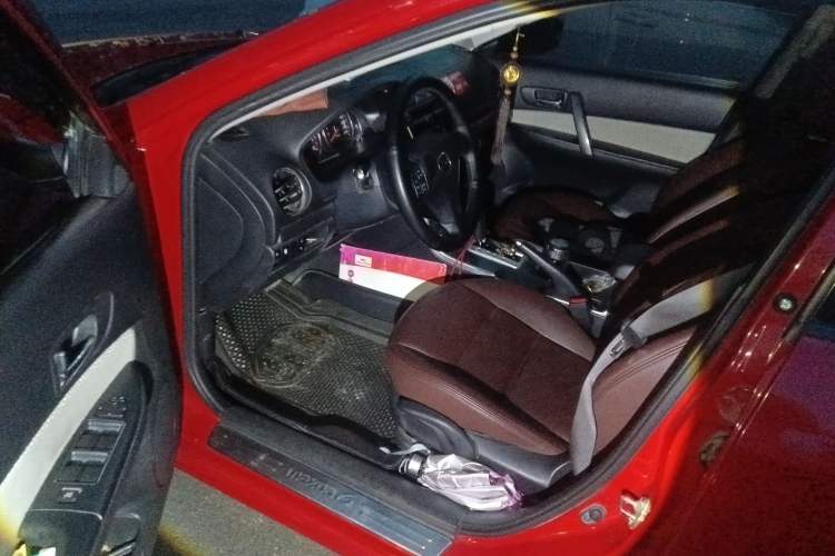 Used Mazda 6 2013 2.0L Automatic Fashion Edition Driver Seat