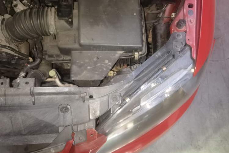 Used Mazda 6 2013 2.0L Automatic Fashion Edition Engine Bay Left