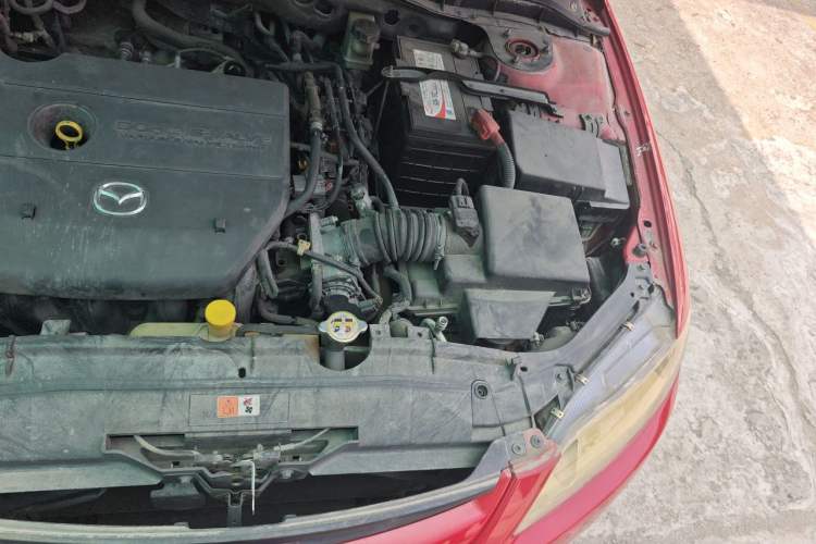 Used Mazda 6 2013 2.0L Automatic Fashion Edition Engine Bay Left