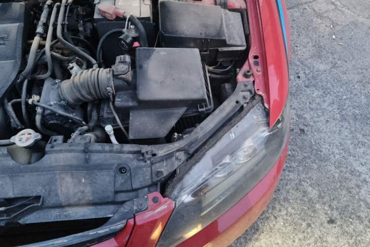 Used Mazda 6 2013 2.0L Automatic Ultra-Luxury Model Engine Bay Left