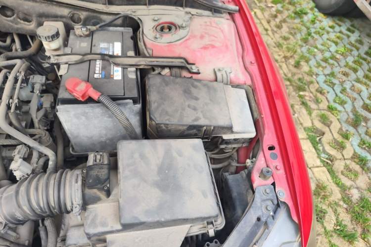 Used Mazda 6 2013 2.0L Automatic Fashion Edition Engine Bay Left