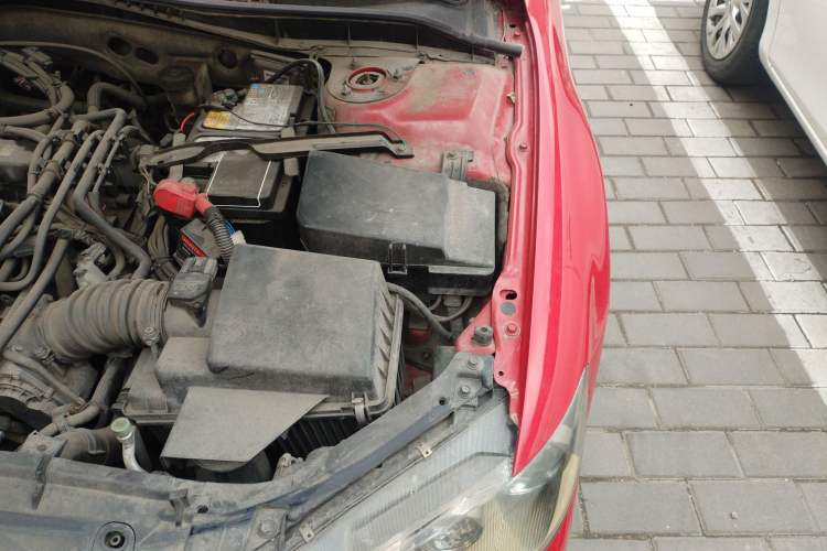 Used Mazda 6 2013 2.0L Automatic Fashion Edition Engine Bay Left