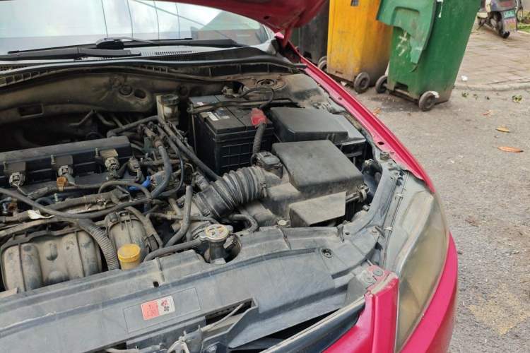 Used Mazda 6 2013 2.0L Automatic Fashion Edition Engine Bay Left