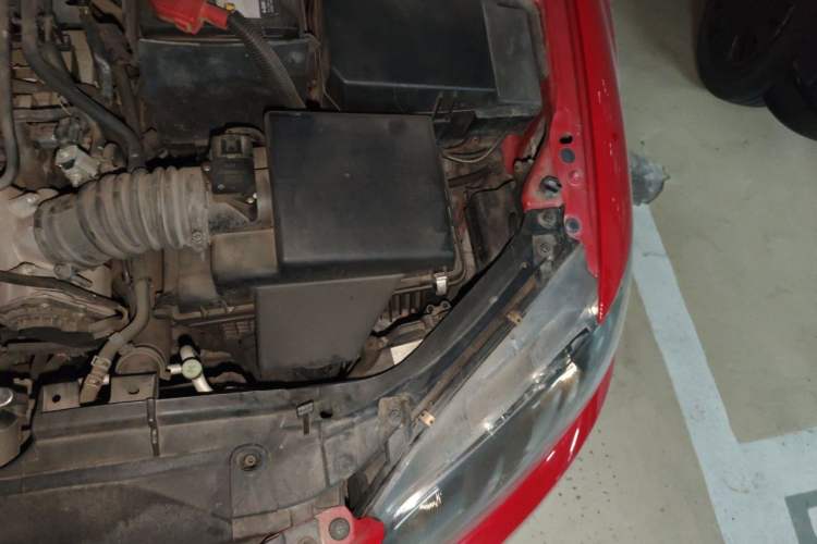 Used Mazda 6 2013 2.0L Automatic Fashion Edition Engine Bay Left