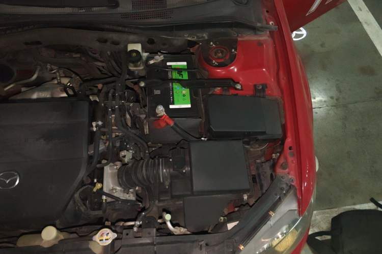 Used Mazda 6 2013 2.0L Automatic Fashion Edition Engine Bay Left