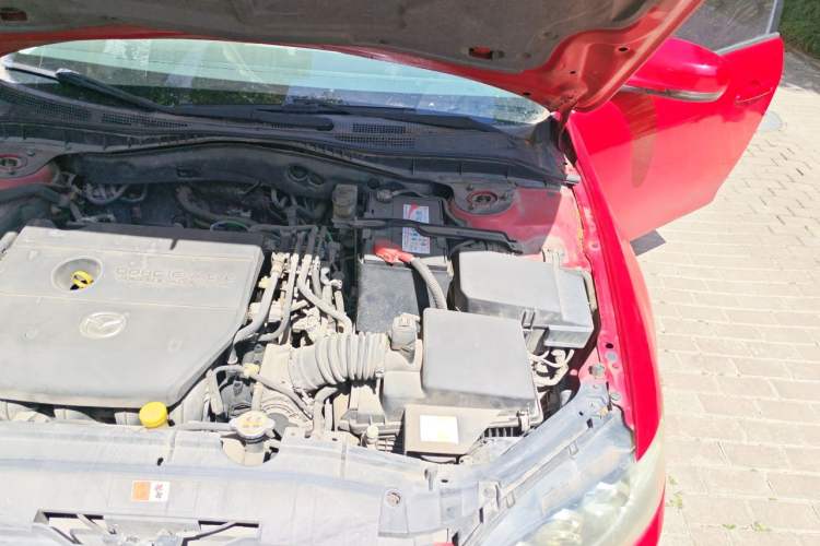 Used Mazda 6 2013 2.0L Automatic Fashion Edition Engine Bay Left