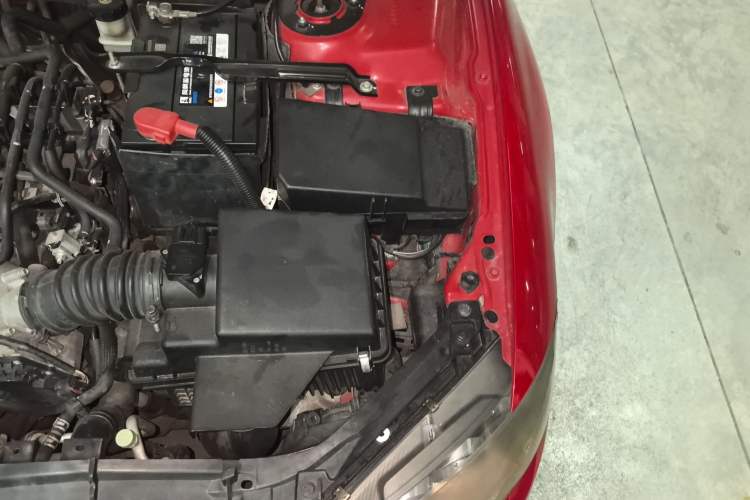 Used Mazda 6 2013 2.0L Automatic Fashion Edition Engine Bay Left