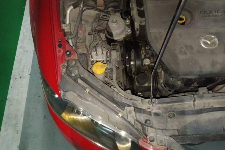 Used Mazda 6 2013 2.0L Automatic Fashion Edition Engine Bay Right