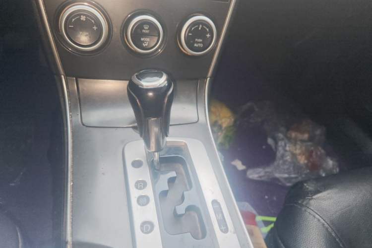 Used Mazda 6 2013 2.0L Automatic Fashion Edition Gear Lever