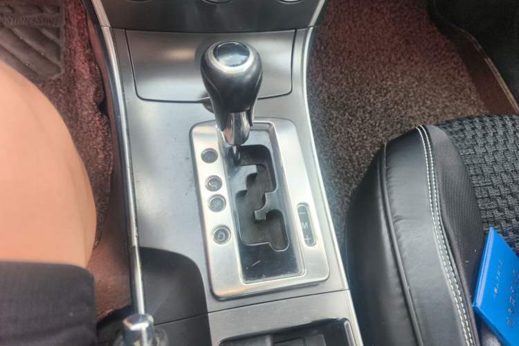 Used Mazda 6 2013 2.0L Automatic Fashion Edition Gear Lever