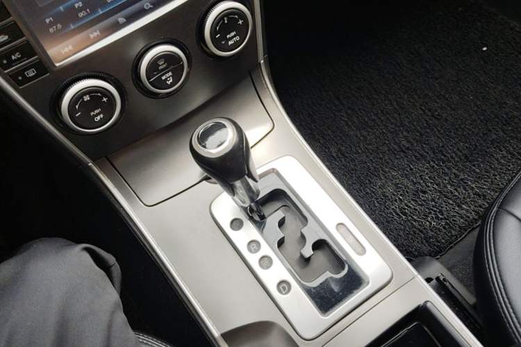 Used Mazda 6 2013 2.0L Automatic Fashion Edition Gear Lever