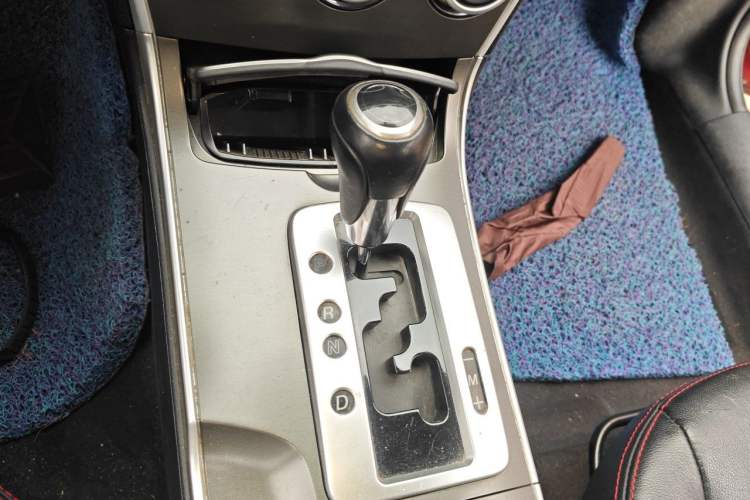 Used Mazda 6 2013 2.0L Automatic Fashion Edition Gear Lever
