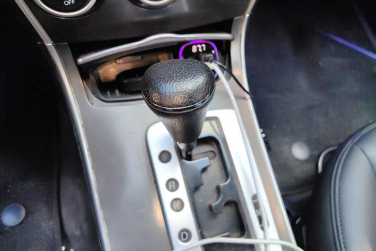 Used Mazda 6 2013 2.0L Automatic Fashion Edition Gear Lever