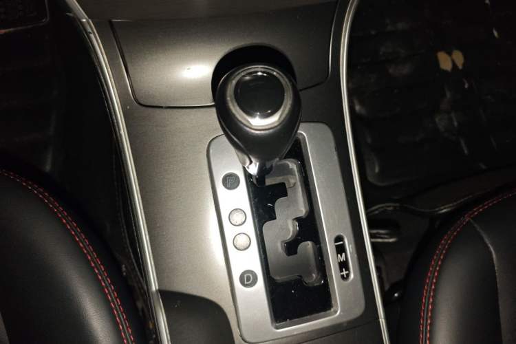 Used Mazda 6 2013 2.0L Automatic Fashion Edition Gear Lever