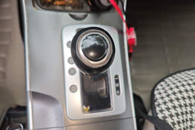 Used Mazda 6 2013 2.0L Automatic Fashion Edition Gear Lever