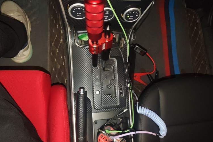 Used Mazda 6 2013 2.0L Automatic Fashion Edition Gear Lever