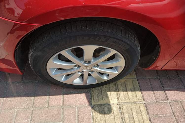 Used Mazda 6 2013 2.0L Automatic Fashion Edition Left Front Wheel Hub