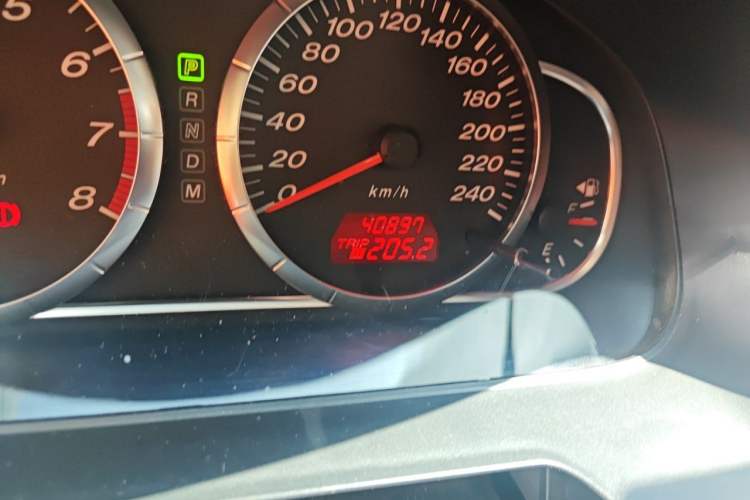 Used Mazda 6 2013 2.0L Automatic Fashion Edition Odometer Close Up