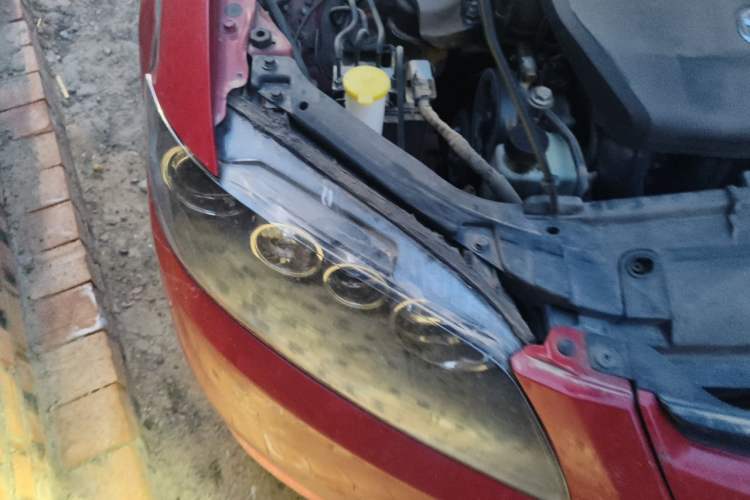 Used Mazda 6 2013 2.0L Automatic Ultra-Luxury Model Right Front Headlight