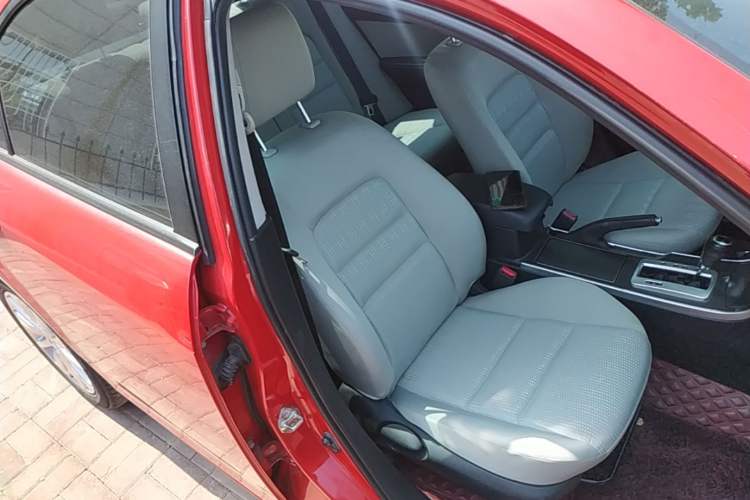 Used Mazda 6 2013 2.0L Automatic Fashion Edition Right Front Seat