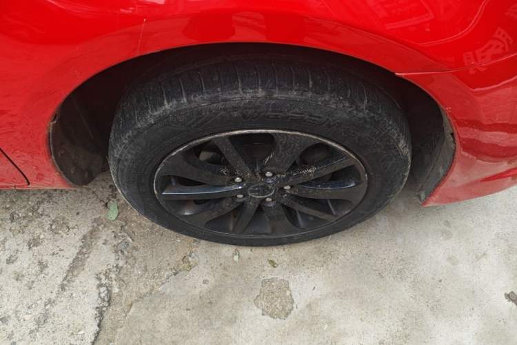 Used Mazda 6 2013 2.0L Automatic Fashion Edition Right Front Wheel Hub