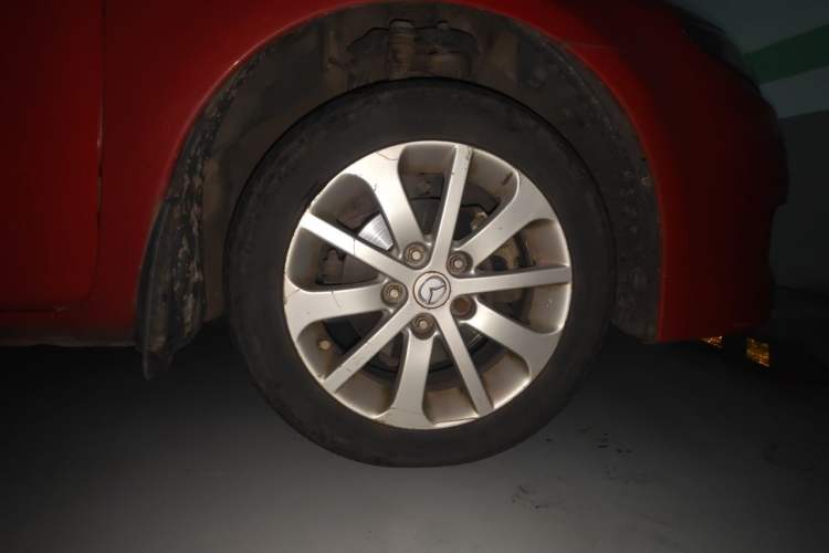 Used Mazda 6 2013 2.0L Automatic Fashion Edition Right Front Wheel Hub