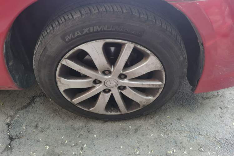Used Mazda 6 2013 2.0L Automatic Fashion Edition Right Front Wheel Hub