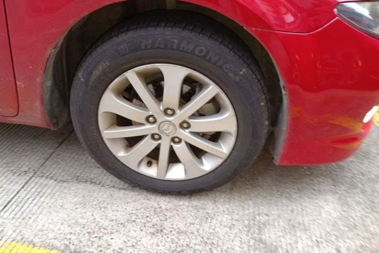 Used Mazda 6 2013 2.0L Automatic Fashion Edition Right Front Wheel Hub