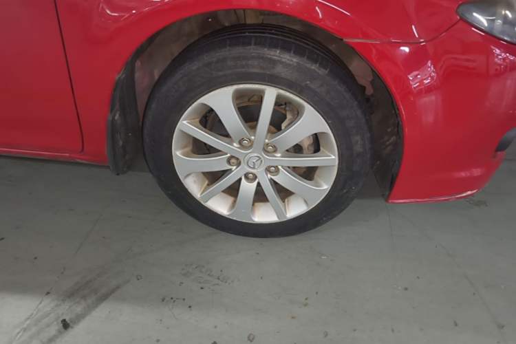 Used Mazda 6 2013 2.0L Automatic Fashion Edition Right Front Wheel Hub