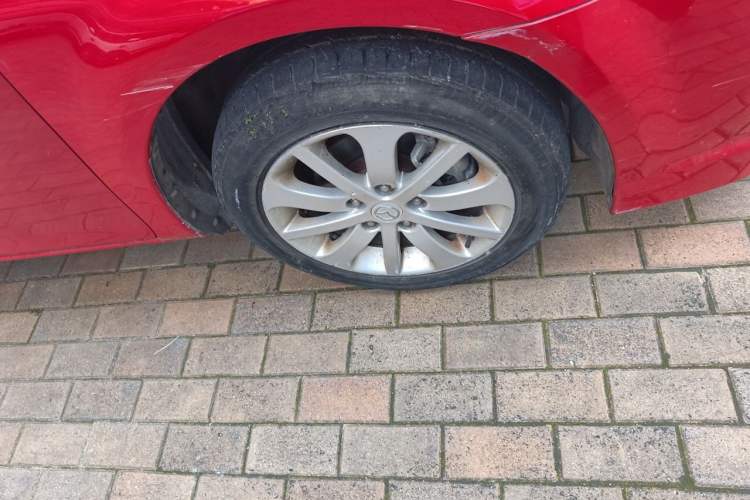 Used Mazda 6 2013 2.0L Automatic Fashion Edition Right Front Wheel Hub