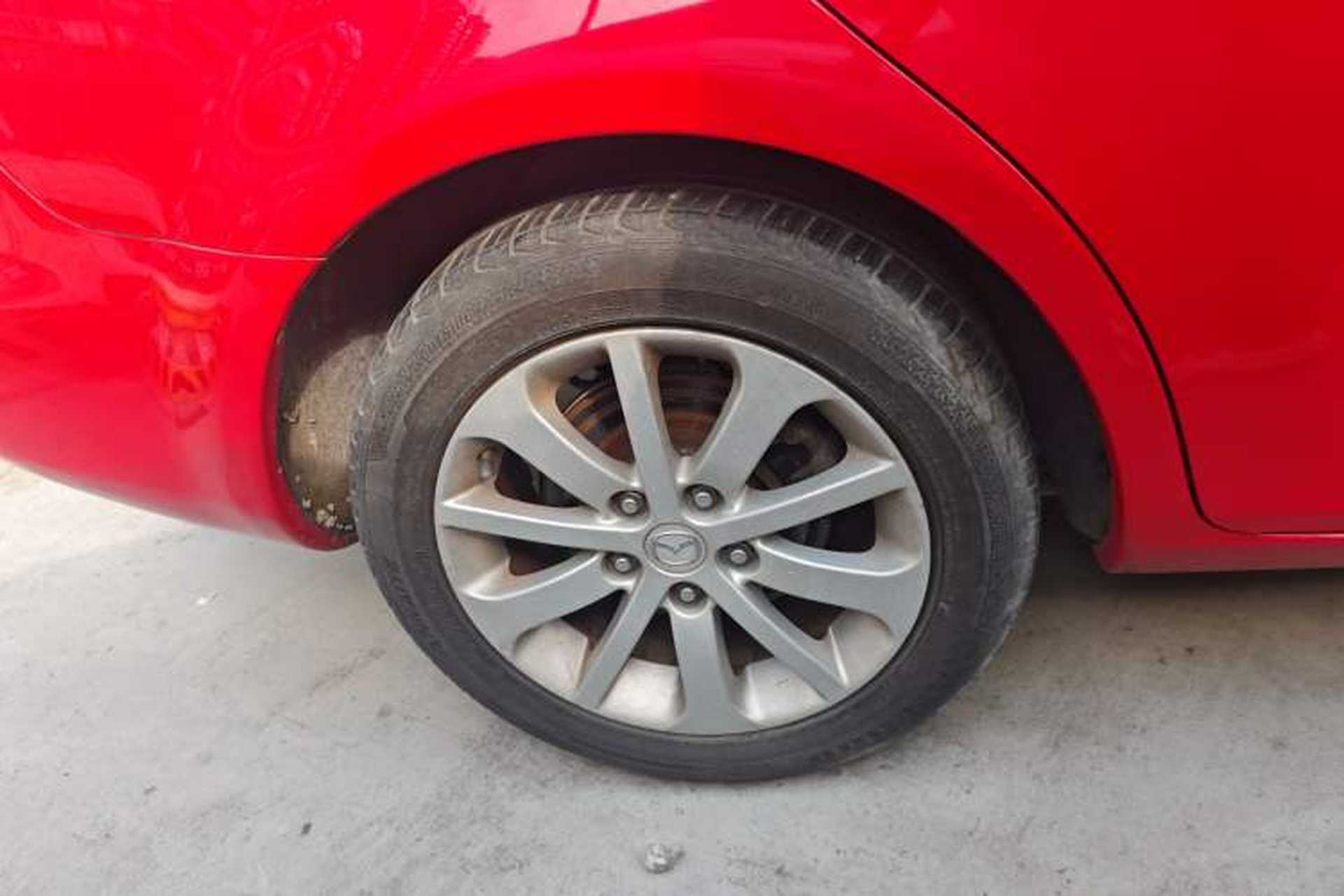 Used Mazda 6 2013 2.0L Automatic Ultra-Luxury Model Right Rear Wheel Hub