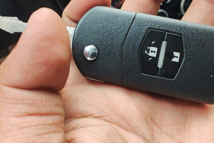 Used Mazda 6 2013 2.0L Automatic Fashion Edition Vehicle Key
