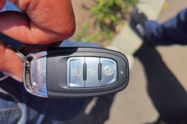 Used Mazda 6 2013 2.0L Automatic Fashion Edition Vehicle Key
