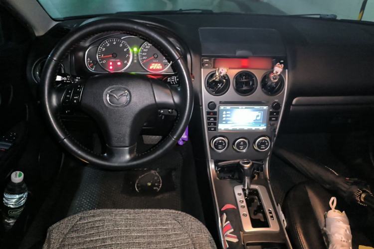Used Mazda 6 2013 2.0L Automatic Fashion Edition Center Console