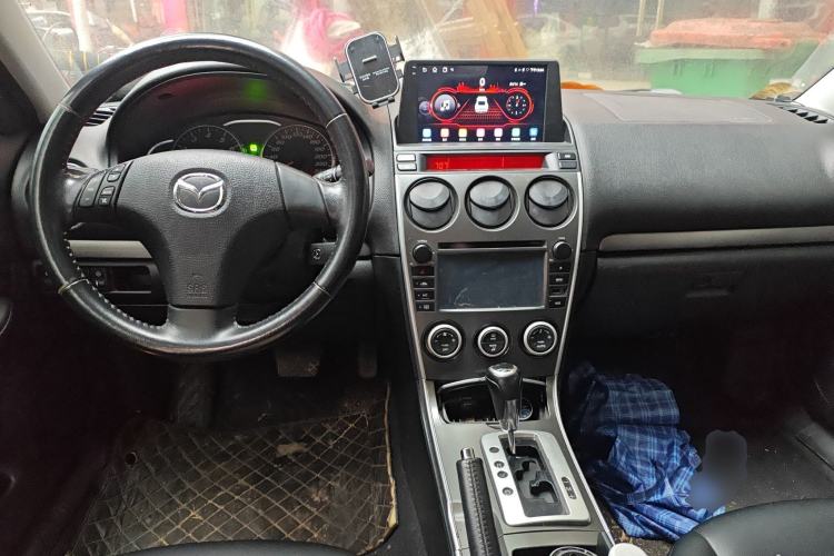 Used Mazda 6 2013 2.0L Automatic Fashion Edition Center Console