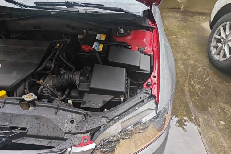 Used Mazda 6 2013 2.0L Automatic Fashion Edition Engine Bay Left