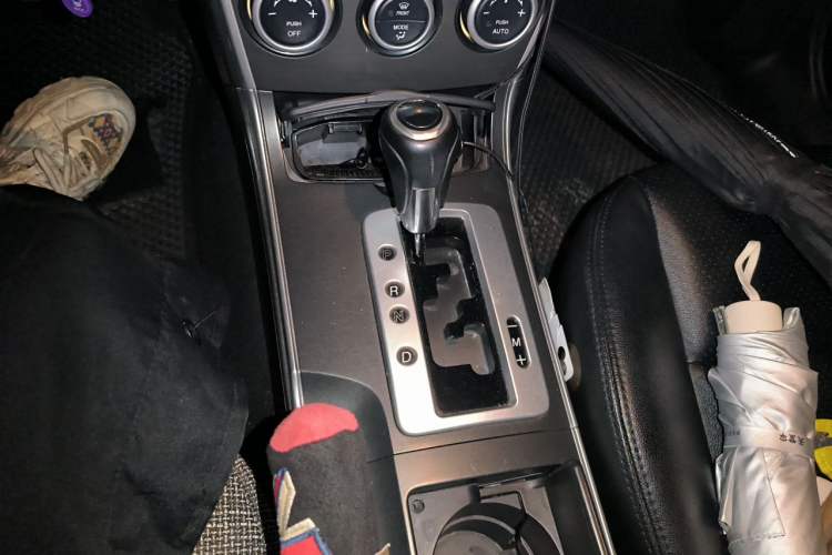 Used Mazda 6 2013 2.0L Automatic Fashion Edition Gear Lever