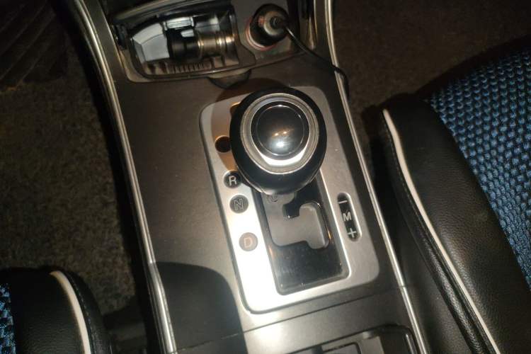 Used Mazda 6 2013 2.0L Automatic Fashion Edition Gear Lever