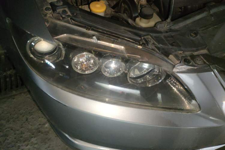 Used Mazda 6 2013 2.0L Automatic Fashion Edition Right Front Headlight